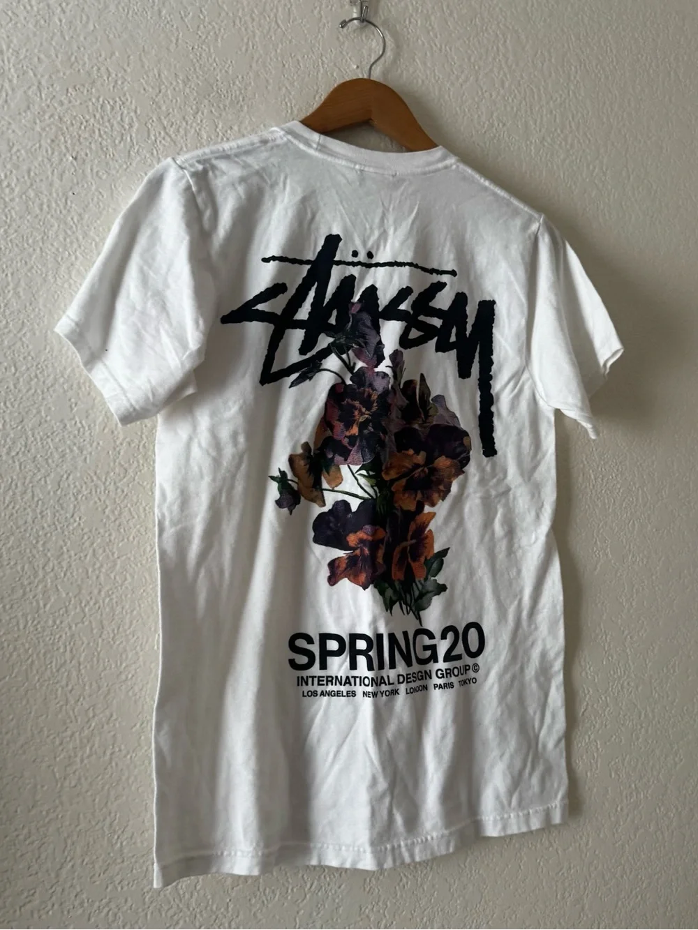 Stussy Limited Edition Spring 2020 T-shirt size  small